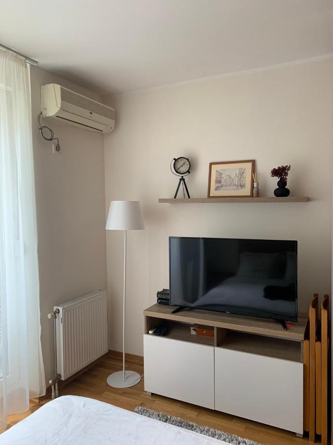 Downtown Apartment Нови Сад Екстериор снимка