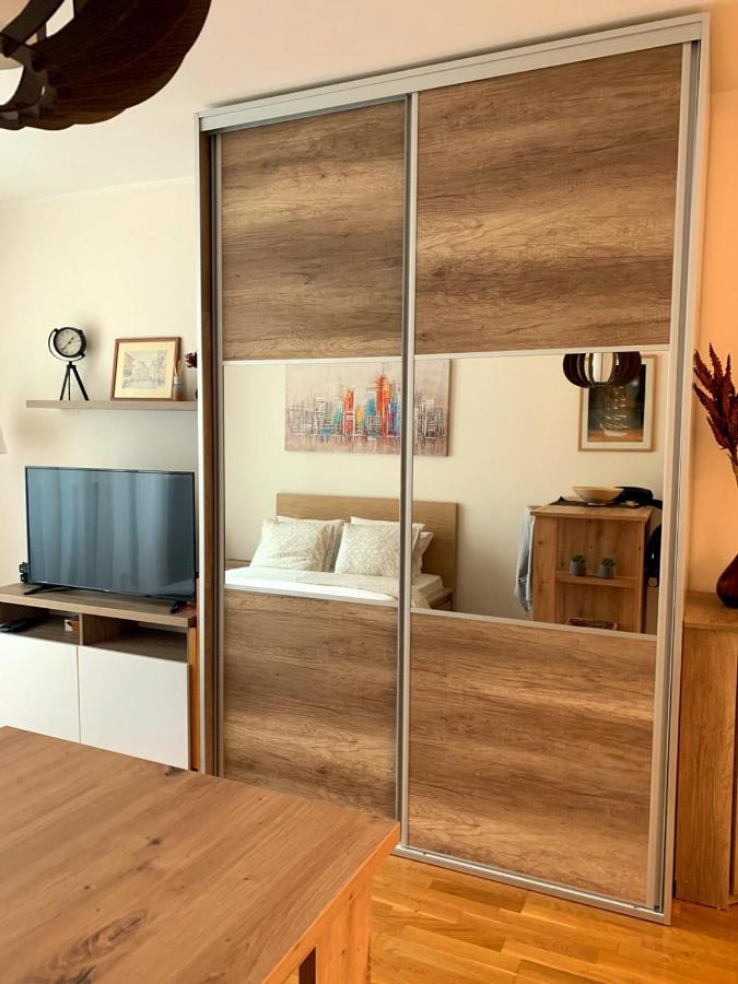 Downtown Apartment Нови Сад Екстериор снимка