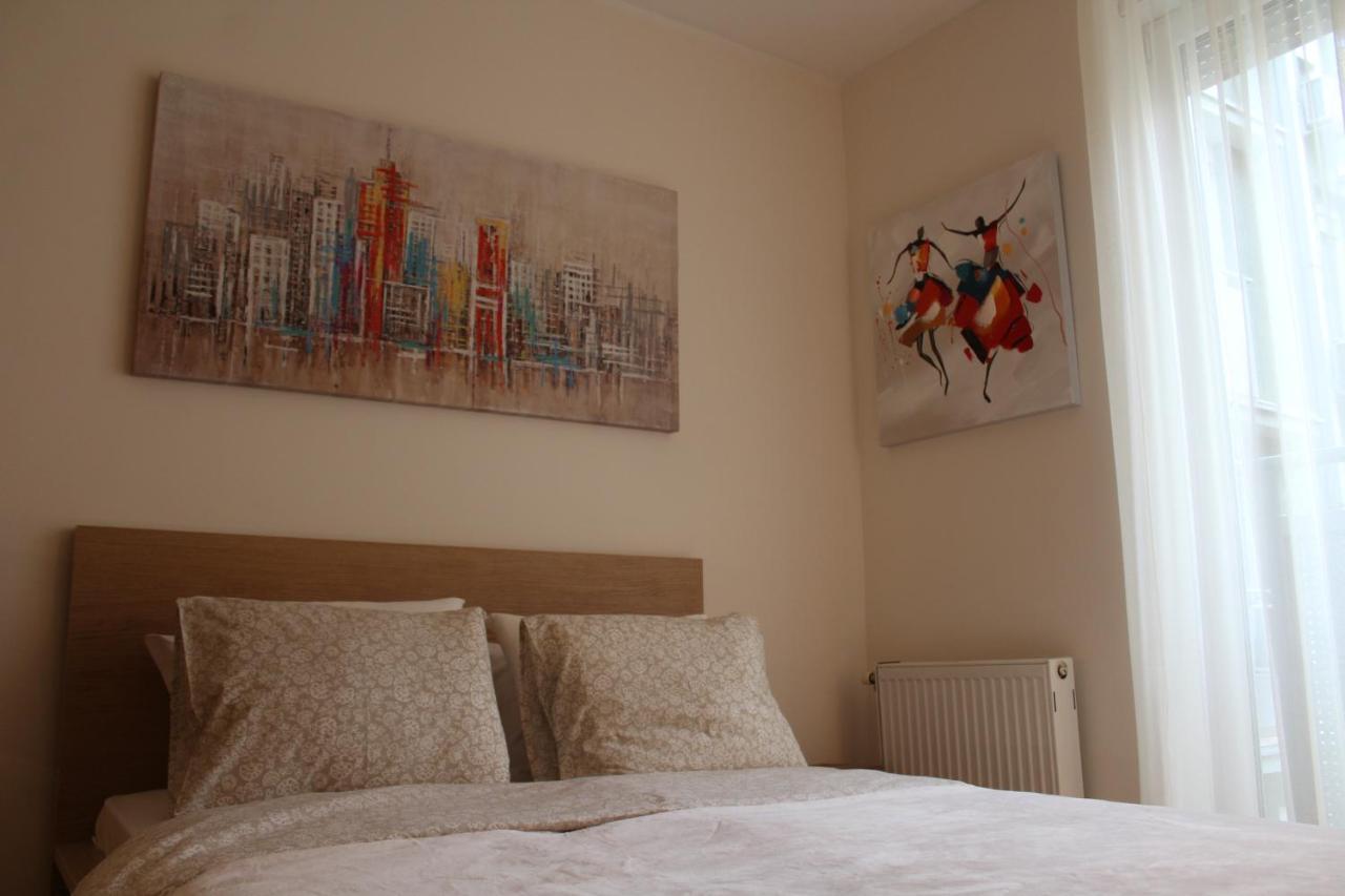 Downtown Apartment Нови Сад Екстериор снимка